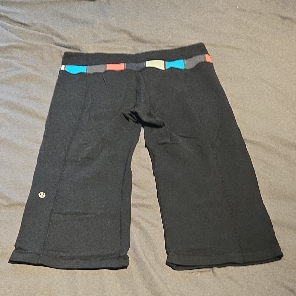 lululemon athletica Black Capris with Colorful Waistband